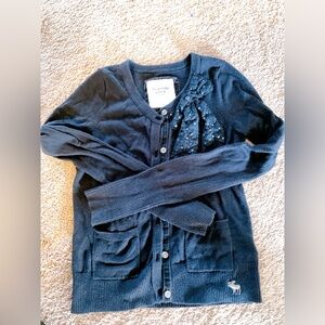 Abercrombie & Finch Girl Sweater Size L